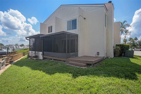 Touwnhouse à vendre à Tampa, Floride: 2 chambres, 112.88 m2 № 1824439 - photo 26