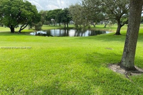 Copropriété à louer à Pembroke Pines, Floride: 2 chambres, 88.54 m2 № 1947251 - photo 30