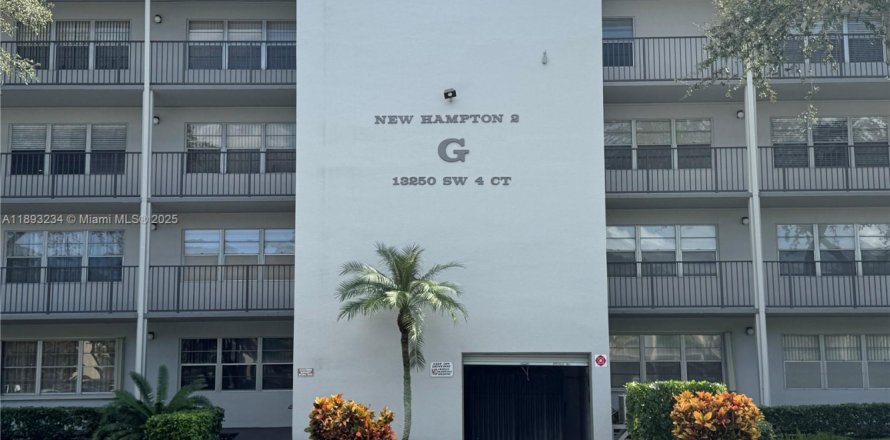 Condo à Pembroke Pines, Floride, 2 chambres  № 1947251