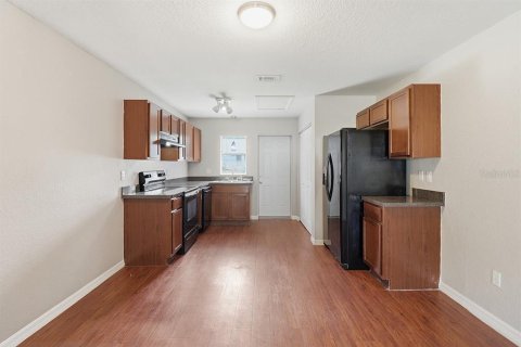 Commercial property in Citrus Springs, Florida 4 bedrooms, 162.58 sq.m. № 2213284 - photo 12