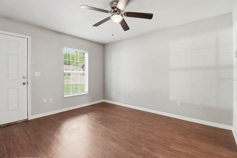 Commercial property in Citrus Springs, Florida 4 bedrooms, 162.58 sq.m. № 2213284 - photo 9