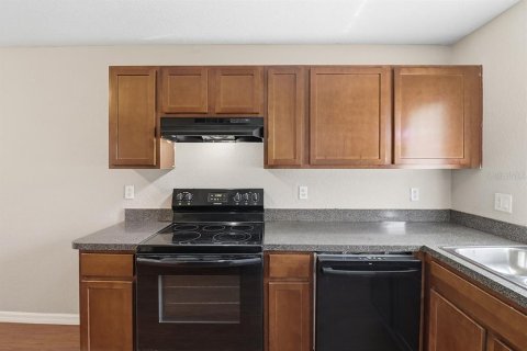 Commercial property in Citrus Springs, Florida 4 bedrooms, 162.58 sq.m. № 2213284 - photo 17
