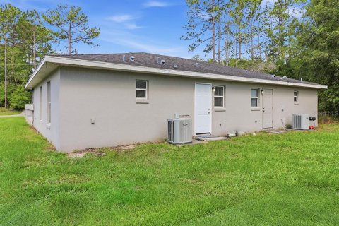 Commercial property in Citrus Springs, Florida 4 bedrooms, 162.58 sq.m. № 2213284 - photo 29