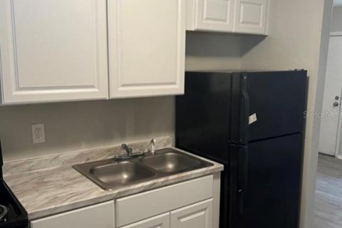 Apartment in Tampa, Florida 3 bedrooms, 69.68 sq.m. № 2267289 - photo 4