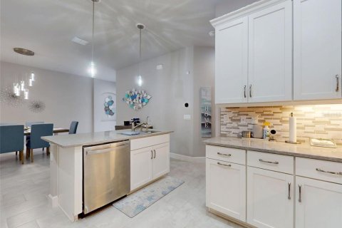 Townhouse in Port Orange, Florida 3 bedrooms, 194.63 sq.m. № 1773029 - photo 17