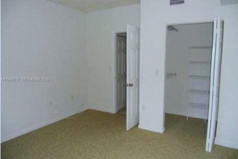 Condominio en venta en Miramar, Florida, 2 dormitorios, 90.77 m2 № 1998497 - foto 5