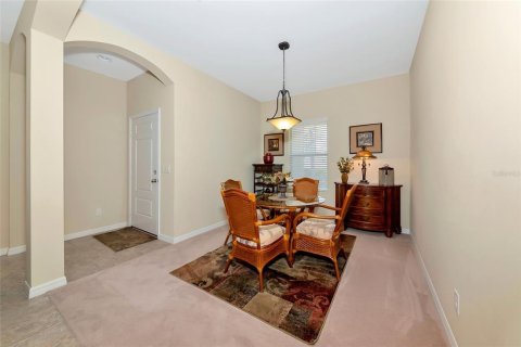 House in Bradenton, Florida 3 bedrooms, 140.19 sq.m. № 1847955 - photo 5