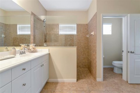 House in Bradenton, Florida 3 bedrooms, 140.19 sq.m. № 1847955 - photo 14