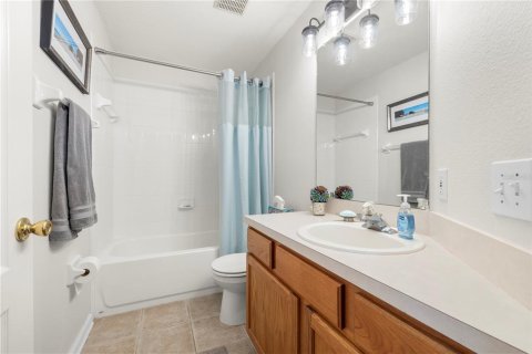 House in Riverview, Florida 3 bedrooms, 140 sq.m. № 2304423 - photo 30