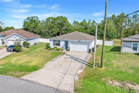 House in Poinciana, Florida 3 bedrooms, 132.39 sq.m. № 1640627 - photo 28