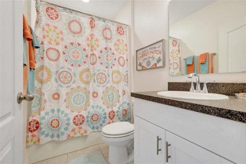House in Poinciana, Florida 3 bedrooms, 132.39 sq.m. № 1640627 - photo 21