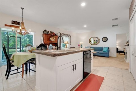 House in Poinciana, Florida 3 bedrooms, 132.39 sq.m. № 1640627 - photo 7
