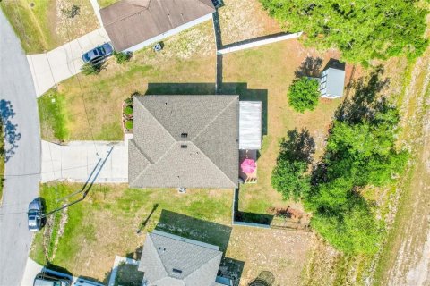House in Poinciana, Florida 3 bedrooms, 132.39 sq.m. № 1640627 - photo 30