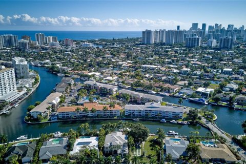 Copropriété à louer à Hallandale Beach, Floride: 1 chambre, 65.03 m2 № 2439374 - photo 22