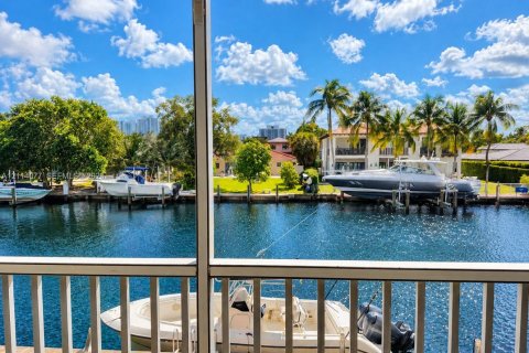 Condo à Hallandale Beach, Floride, 1 chambre  № 2439374