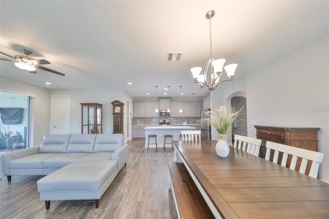 House in Apollo Beach, Florida 4 bedrooms, 194.63 sq.m. № 1846604 - photo 16