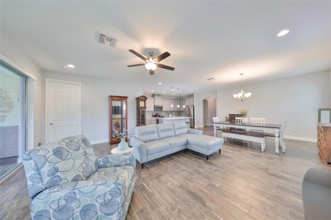 House in Apollo Beach, Florida 4 bedrooms, 194.63 sq.m. № 1846604 - photo 14