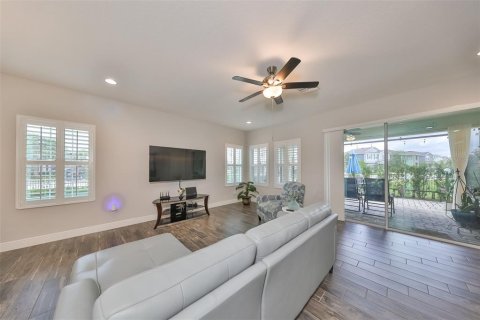 House in Apollo Beach, Florida 4 bedrooms, 194.63 sq.m. № 1846604 - photo 13