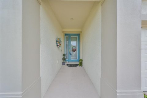 House in Apollo Beach, Florida 4 bedrooms, 194.63 sq.m. № 1846604 - photo 5