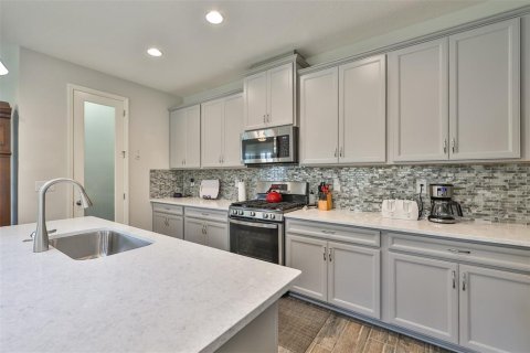 House in Apollo Beach, Florida 4 bedrooms, 194.63 sq.m. № 1846604 - photo 19