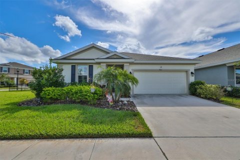 House in Apollo Beach, Florida 4 bedrooms, 194.63 sq.m. № 1846604 - photo 1