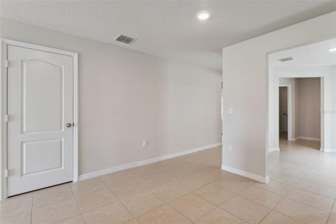 Villa ou maison à vendre à Lakeland, Floride: 3 chambres, 140.75 m2 № 2396687 - photo 7