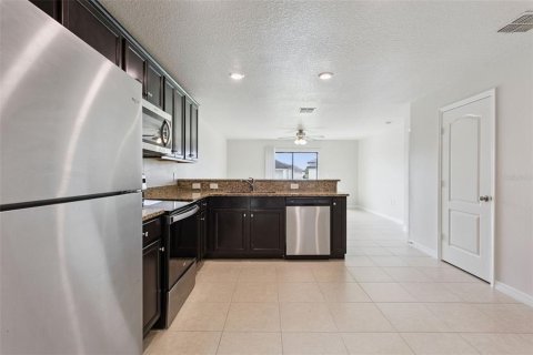 Villa ou maison à vendre à Lakeland, Floride: 3 chambres, 140.75 m2 № 2396687 - photo 12