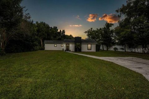 Casa en venta en Orlando, Florida, 4 dormitorios, 201.97 m2 № 2095473 - foto 27