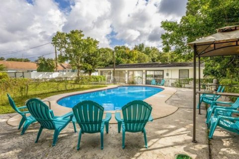 Casa en venta en Orlando, Florida, 4 dormitorios, 201.97 m2 № 2095473 - foto 11