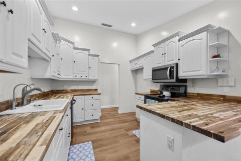 Villa ou maison à vendre à Archer, Floride: 4 chambres, 210.52 m2 № 1824685 - photo 5