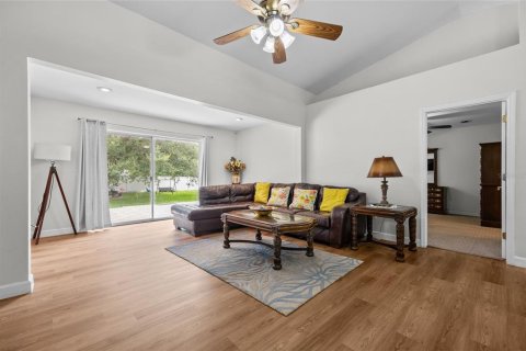 Villa ou maison à vendre à Archer, Floride: 4 chambres, 210.52 m2 № 1824685 - photo 6