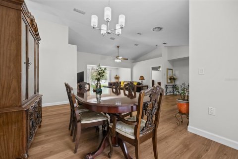 Villa ou maison à vendre à Archer, Floride: 4 chambres, 210.52 m2 № 1824685 - photo 9