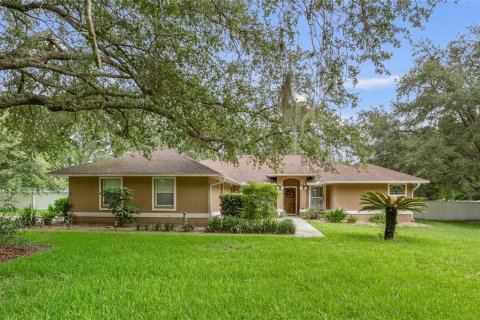 Villa ou maison à vendre à Archer, Floride: 4 chambres, 210.52 m2 № 1824685 - photo 1