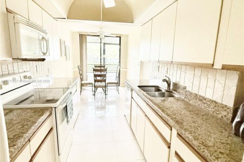 Condominio en venta en Hollywood, Florida, 2 dormitorios, 122.63 m2 № 1766961 - foto 30