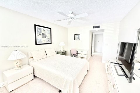 Condominio en venta en Hollywood, Florida, 2 dormitorios, 122.63 m2 № 1766961 - foto 25
