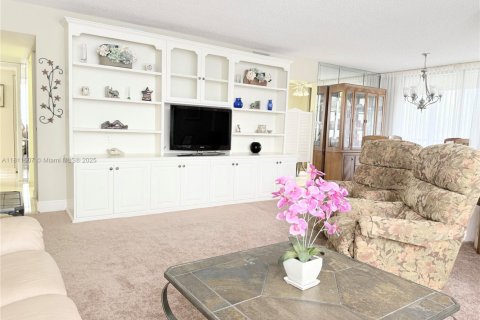 Condominio en venta en Hollywood, Florida, 2 dormitorios, 122.63 m2 № 1766961 - foto 9