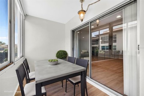 Condo in New Port Richey, Florida, 2 bedrooms  № 2217840 - photo 23
