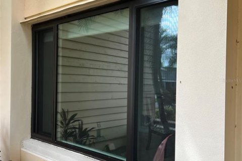 House in Tampa, Florida 4 bedrooms, 260.22 sq.m. № 1878180 - photo 7