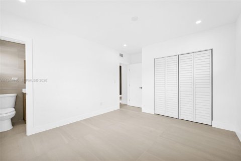 Casa en venta en Miami Gardens, Florida, 3 dormitorios, 149.48 m2 № 2000676 - foto 18