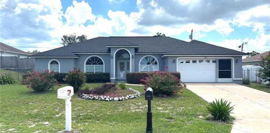 Villa ou maison à Ocala, Floride 3 chambres, 184.13 m2 № 1831364