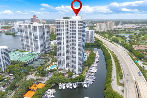 Copropriété à vendre à Aventura, Floride: 2 chambres, 136.01 m2 № 2186313 - photo 24