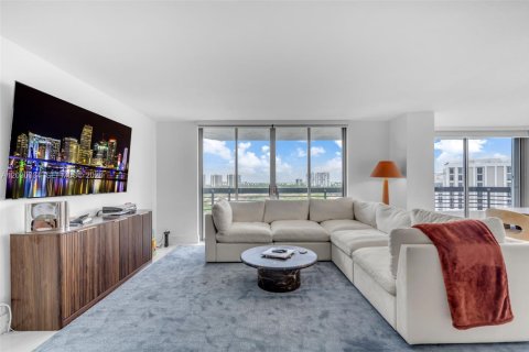 Copropriété à vendre à Aventura, Floride: 2 chambres, 136.01 m2 № 2186313 - photo 4