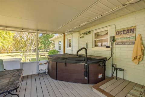 House in New Smyrna Beach, Florida 2 bedrooms, 135.73 sq.m. № 1642829 - photo 28