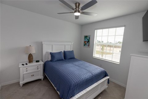 Copropriété à louer à Punta Gorda, Floride: 3 chambres, 120.87 m2 № 2150444 - photo 10