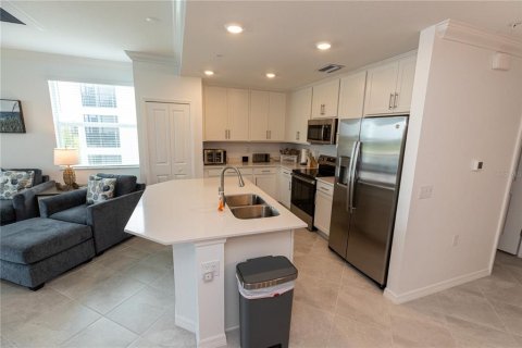 Copropriété à louer à Punta Gorda, Floride: 3 chambres, 120.87 m2 № 2150444 - photo 4