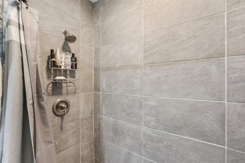 Casa en venta en Sarasota, Florida, 2 dormitorios, 163.14 m2 № 1716711 - foto 16