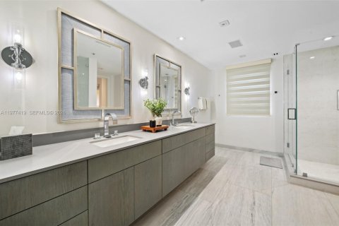 Copropriété à vendre à Coral Gables, Floride: 3 chambres, 296.36 m2 № 2049781 - photo 17