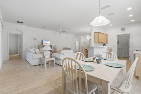 Villa ou maison à vendre à DeLand, Floride: 3 chambres, 156.73 m2 № 2148228 - photo 16