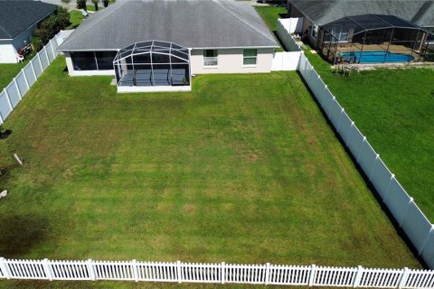 Casa en venta en Kissimmee, Florida, 4 dormitorios, 155.7 m2 № 1917097 - foto 23