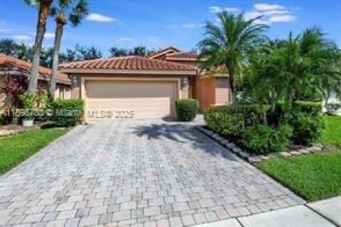Villa ou maison à vendre à Boynton Beach, Floride: 3 chambres, 184.32 m2 № 1950563 - photo 3